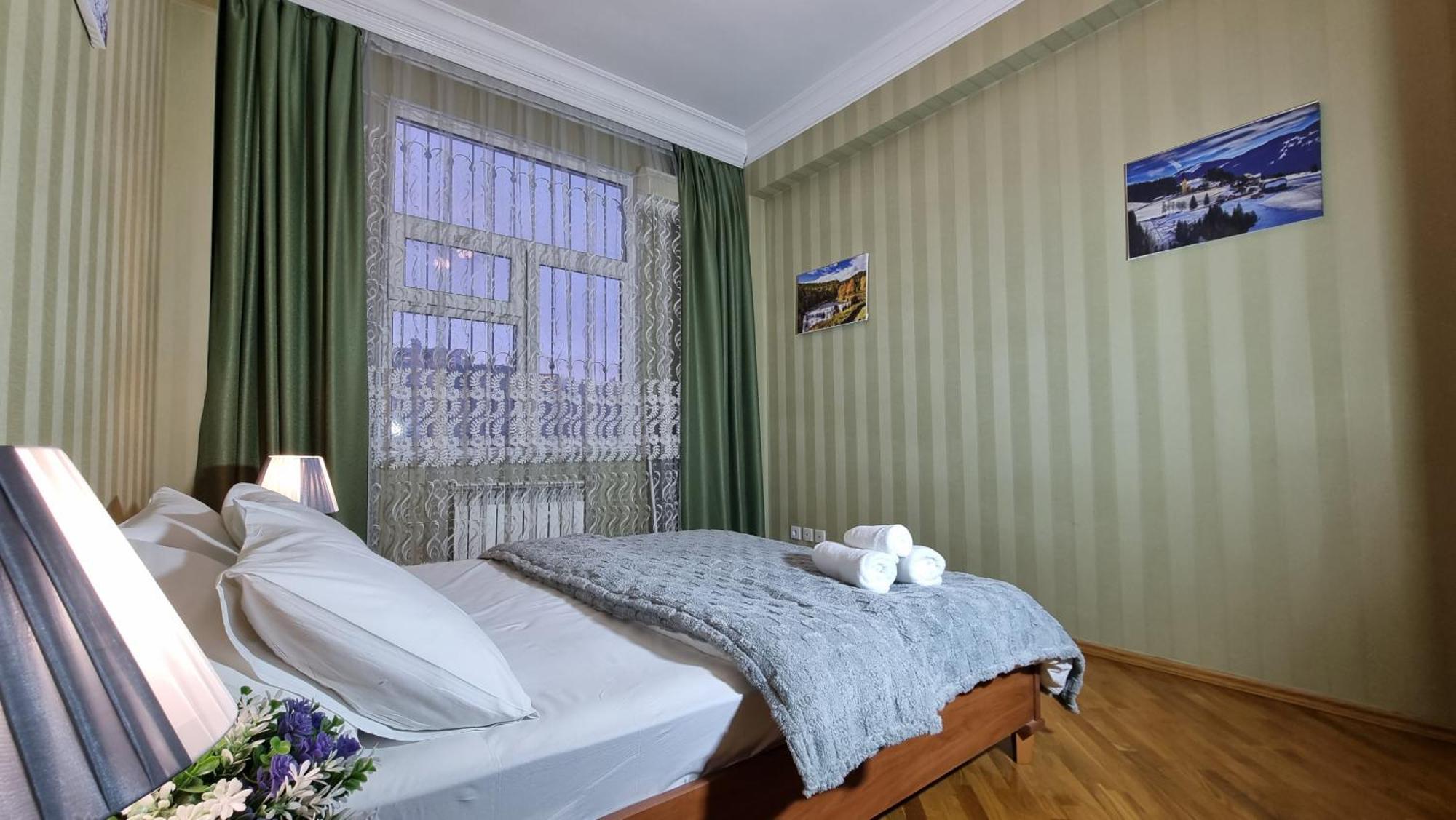 Mayden Family Apartment Baku Bagian luar foto